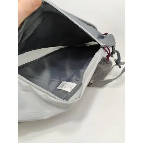 Ozark Trail Lt Gray Unisex Adult Hiking Pack Camping‎ Gear - Picture 2 of 13